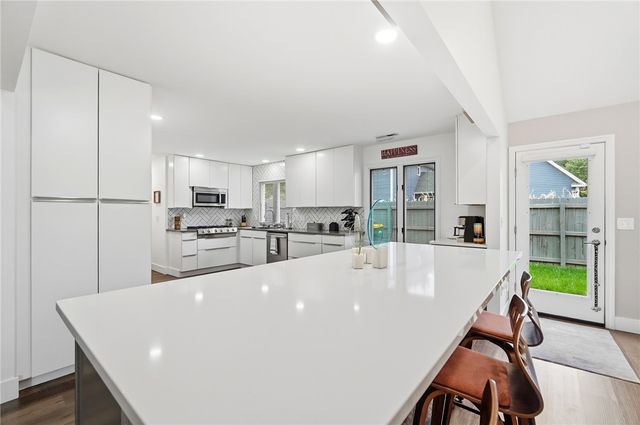 1665 Haley Drive, Washington Twp, OH 45458