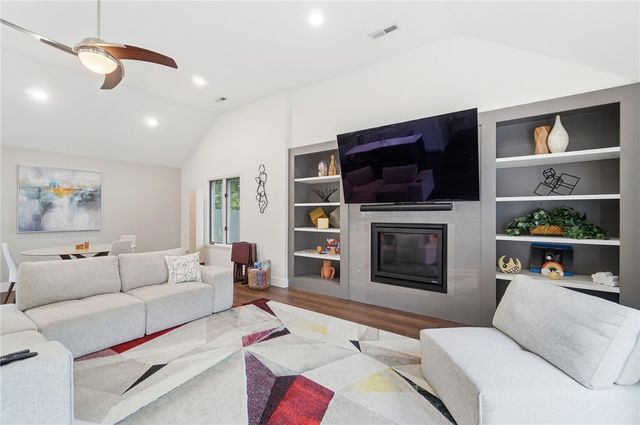 1665 Haley Drive, Washington Twp, OH 45458