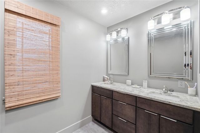 1665 Haley Drive, Washington Twp, OH 45458