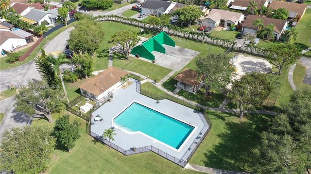 13319 SW 112th Ct, Miami, FL 33176