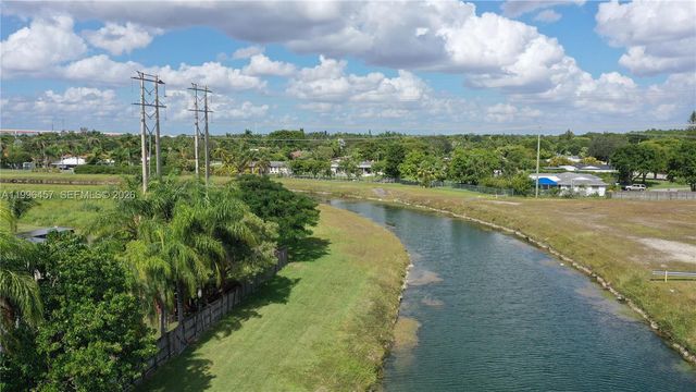 13319 SW 112th Ct, Miami, FL 33176