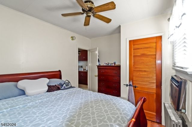48 Cedarhurst Ave, Woodland Park, NJ 07424