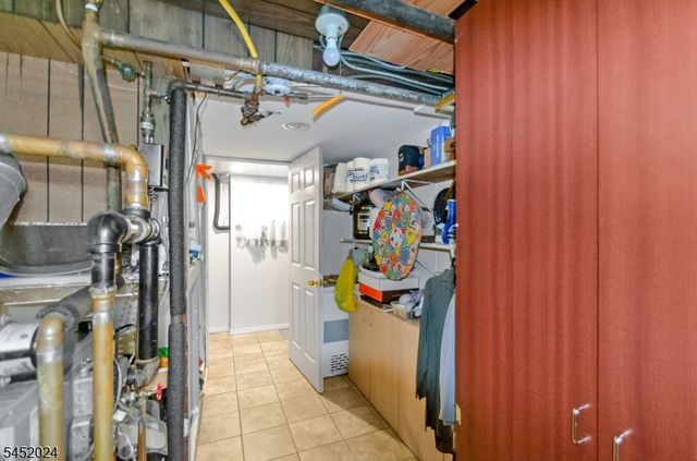 48 Cedarhurst Ave, Woodland Park, NJ 07424