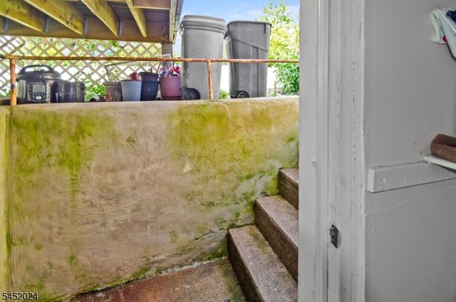 48 Cedarhurst Ave, Woodland Park, NJ 07424
