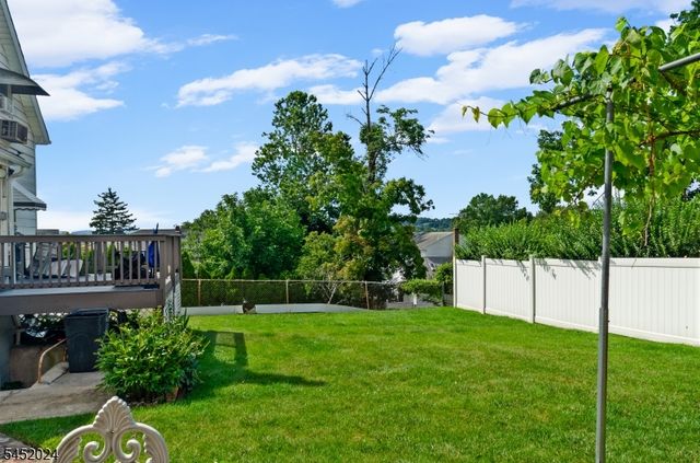 48 Cedarhurst Ave, Woodland Park, NJ 07424