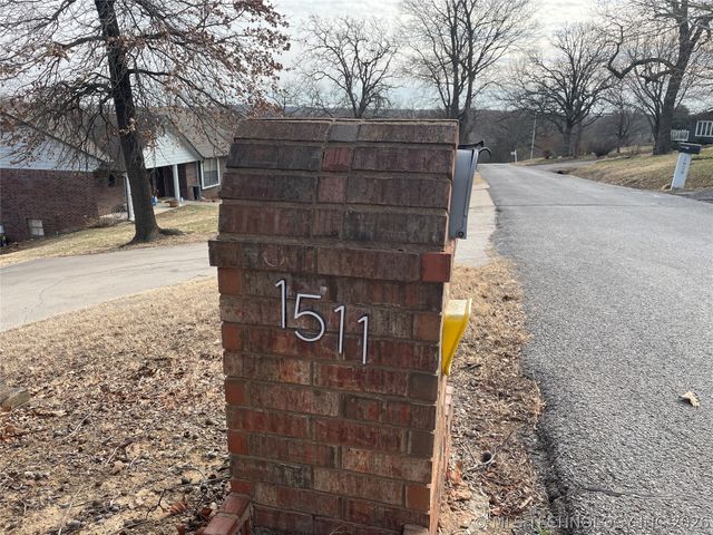 1511 Luker Lane, Sapulpa, OK 74066