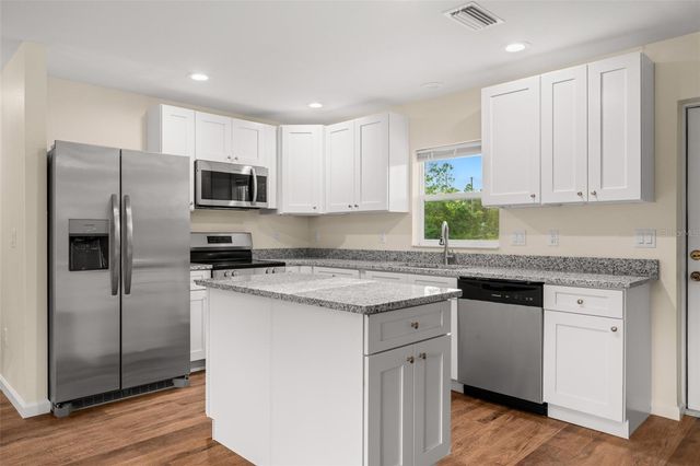 1100 REDBIRD STREET, Lake Placid, FL 33852