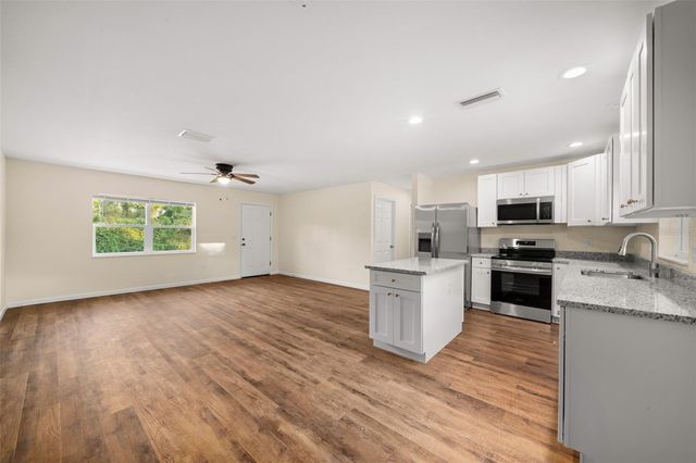 1100 REDBIRD STREET, Lake Placid, FL 33852