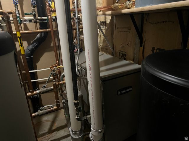 8317 S SPRATLING DR, West Jordan, UT 84081