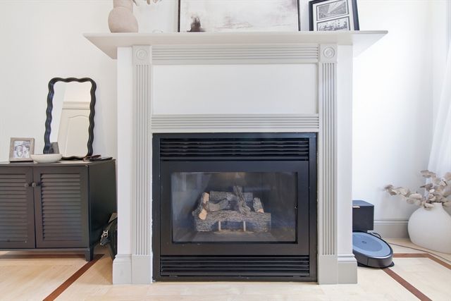 255 Gold St 2, Boston, MA 02127
