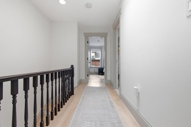 255 Gold St 2, Boston, MA 02127