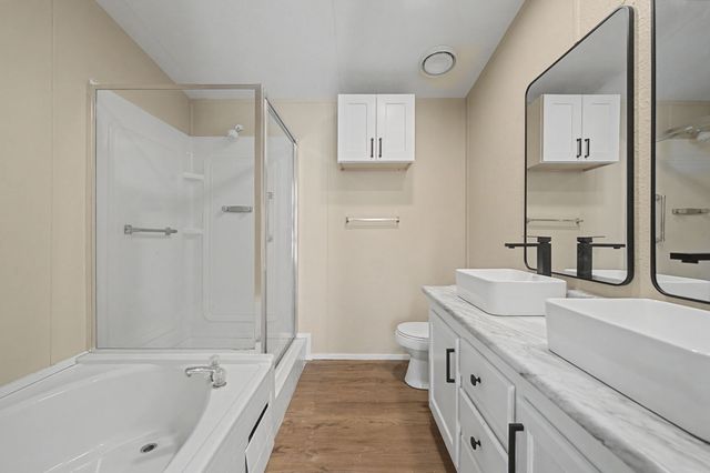 404 Kaci Jo Drive, Mabank, TX 75147