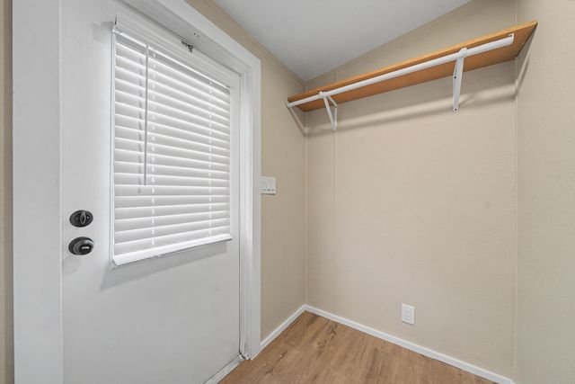 404 Kaci Jo Drive, Mabank, TX 75147