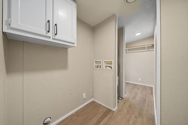 404 Kaci Jo Drive, Mabank, TX 75147