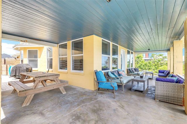 2101 HILL STREET, New Smyrna Beach, FL 32169