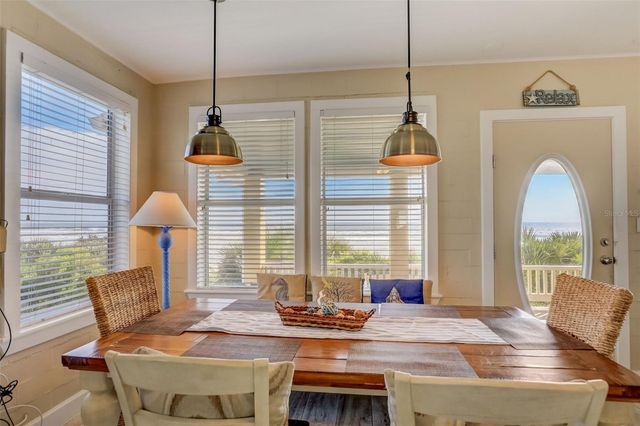 2101 HILL STREET, New Smyrna Beach, FL 32169