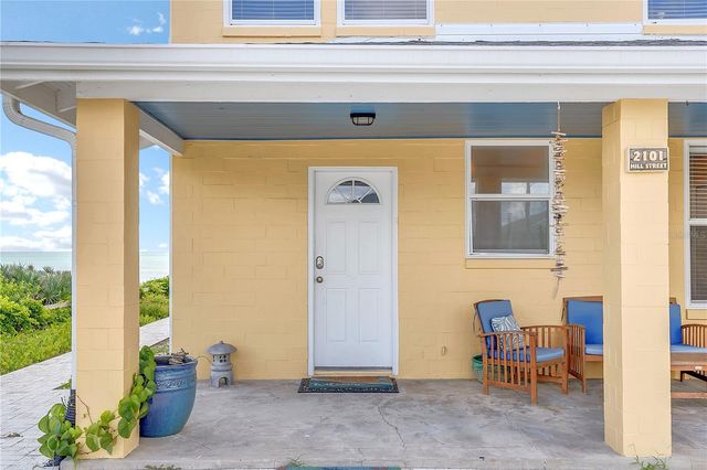 2101 HILL STREET, New Smyrna Beach, FL 32169