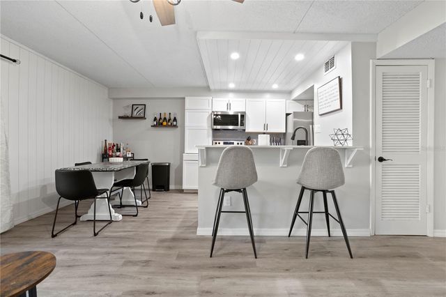 1154 PASEO DEL SOL B, Casselberry, FL 32707