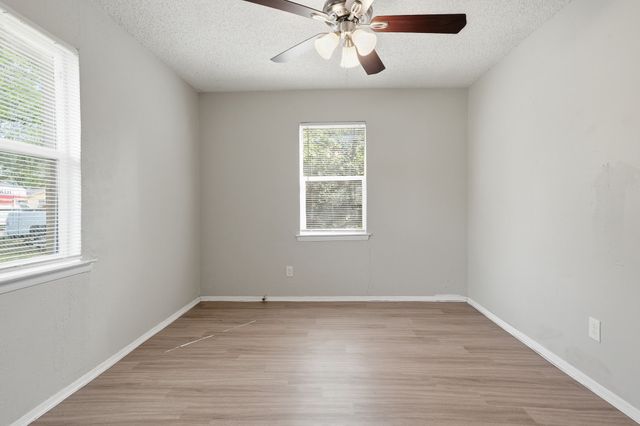 5544 Alter Drive, Fort Worth, TX 76119