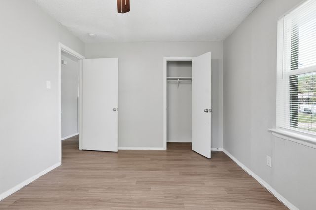 5544 Alter Drive, Fort Worth, TX 76119