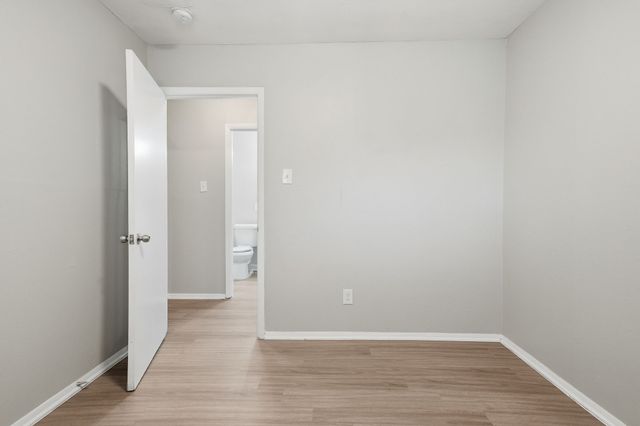 5544 Alter Drive, Fort Worth, TX 76119