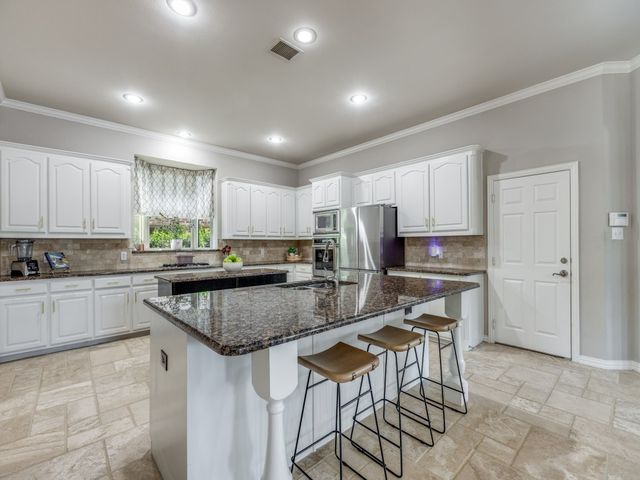 5198 Navajo Drive, Frisco, TX 75034