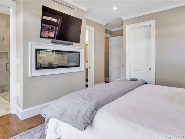 17 Adam Lane, Westhampton Beach, NY 11978