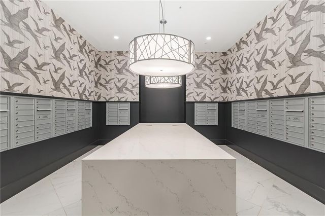 775 Juniper NE Street 422, Atlanta, GA 30308