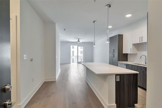 775 Juniper NE Street 422, Atlanta, GA 30308