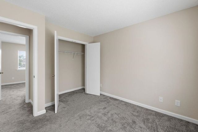 300 Myrtle Greens Dr Apt F, Conway, SC 29526