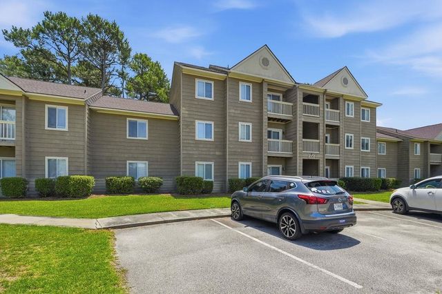 300 Myrtle Greens Dr Apt F, Conway, SC 29526