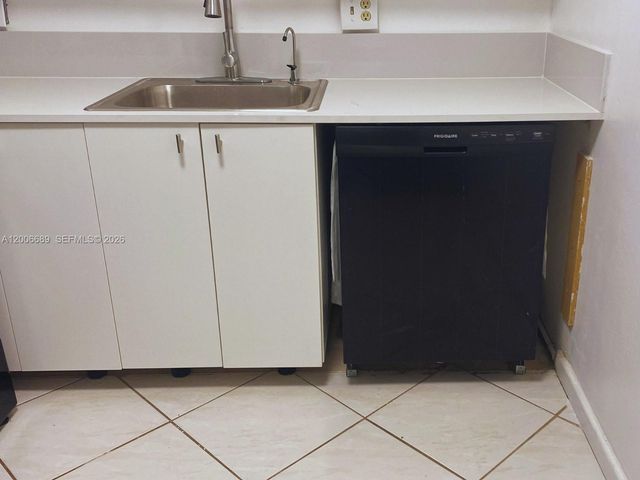 13550 SW 6th Court 308A, Pembroke Pines, FL 33027