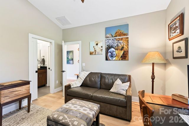 16 Britton Knoll Pass, Arden, NC 28704