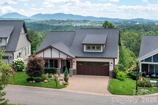 16 Britton Knoll Pass, Arden, NC 28704