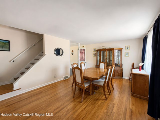 2540 Putnam Street, Schenectady, NY 12304
