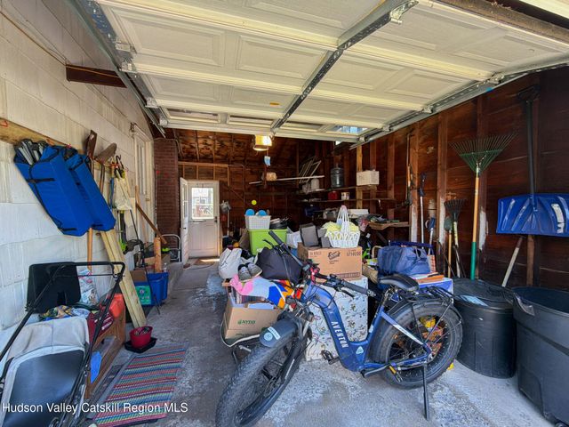 2540 Putnam Street, Schenectady, NY 12304
