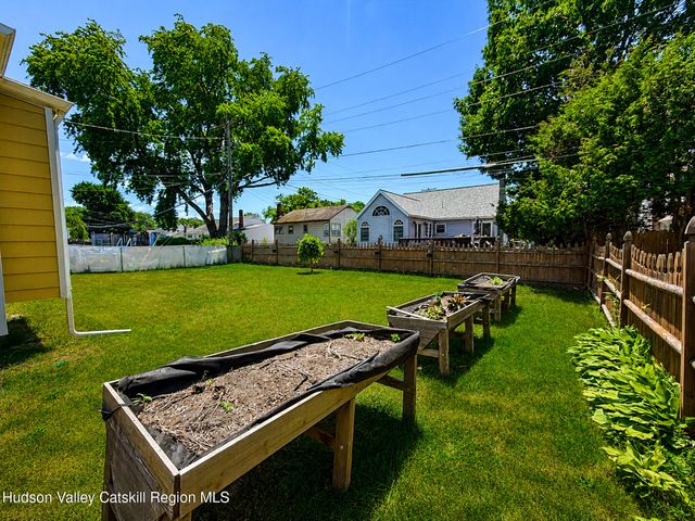 2540 Putnam Street, Schenectady, NY 12304