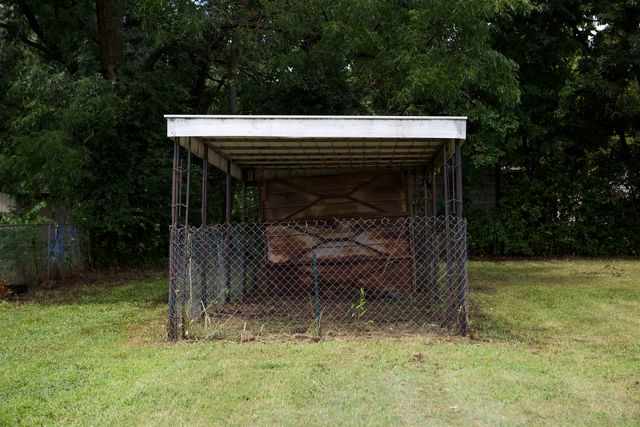 213 S Poplar St, Douglass, KS 67039