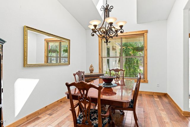 52073 White Fir, La Pine, OR 97739