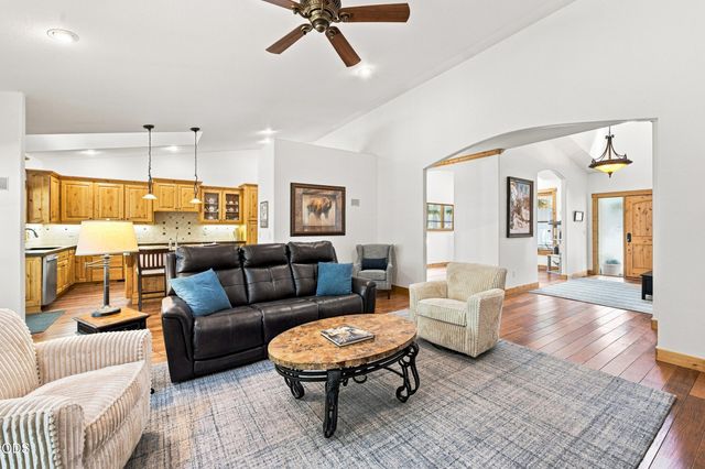 52073 White Fir, La Pine, OR 97739