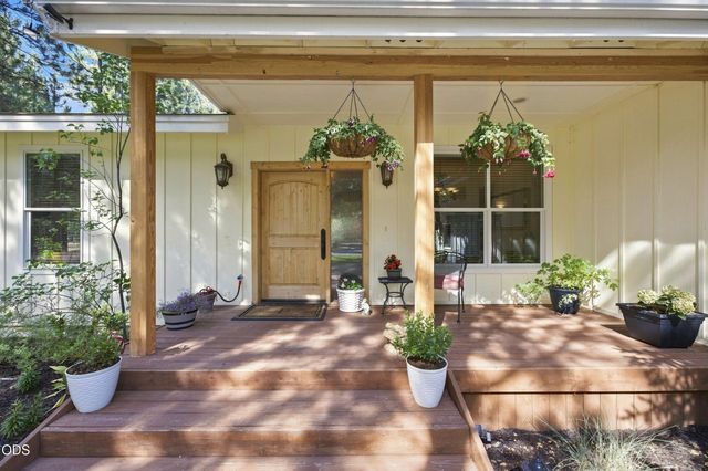 52073 White Fir, La Pine, OR 97739