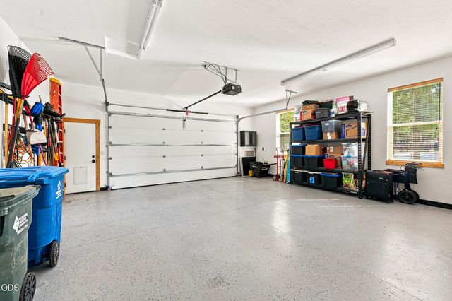 52073 White Fir, La Pine, OR 97739