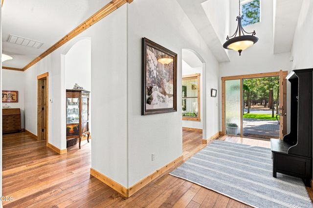 52073 White Fir, La Pine, OR 97739