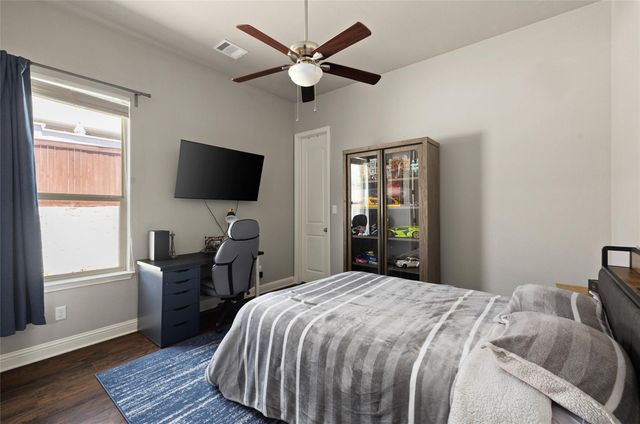 140 Stoney Point RD, Austin, TX 78737