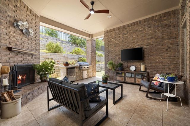 140 Stoney Point RD, Austin, TX 78737