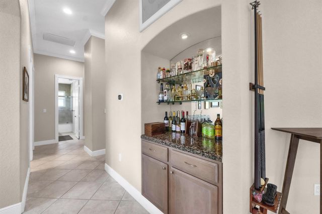 5730 NW 66th Way, Parkland, FL 33067