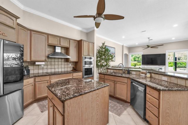 5730 NW 66th Way, Parkland, FL 33067