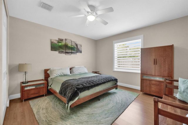 5730 NW 66th Way, Parkland, FL 33067