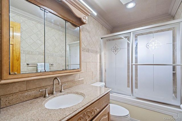 11 Cedar Crest Drive, Dix Hills, NY 11746