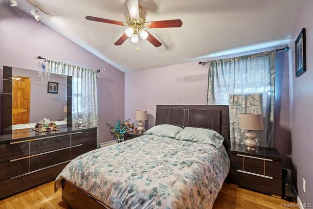 11 Cedar Crest Drive, Dix Hills, NY 11746